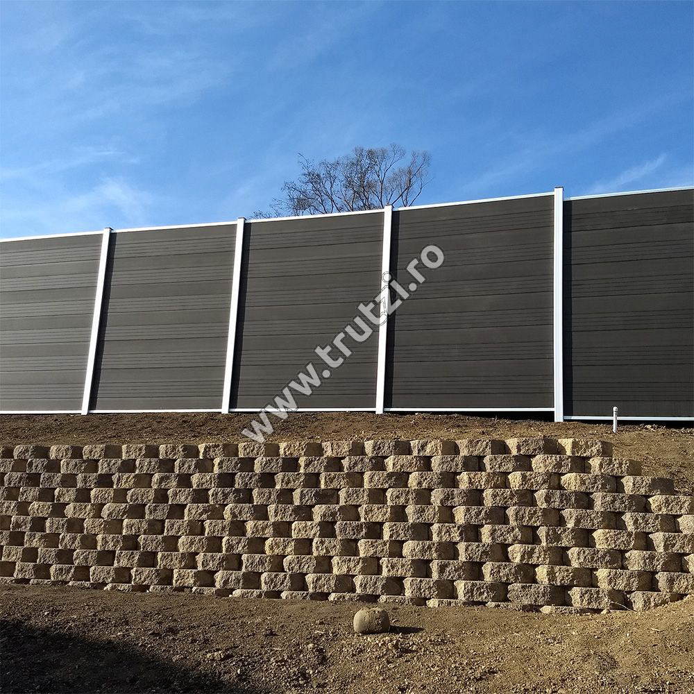 KIT GARD WPC TEC PRIVACY 1800X1800MM, STALP 2300MM, RAMA ALUMINIU ARGINTIE - imagine 7